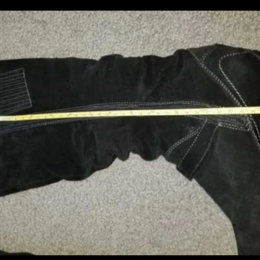 Blondo Women's Black Suede Boots